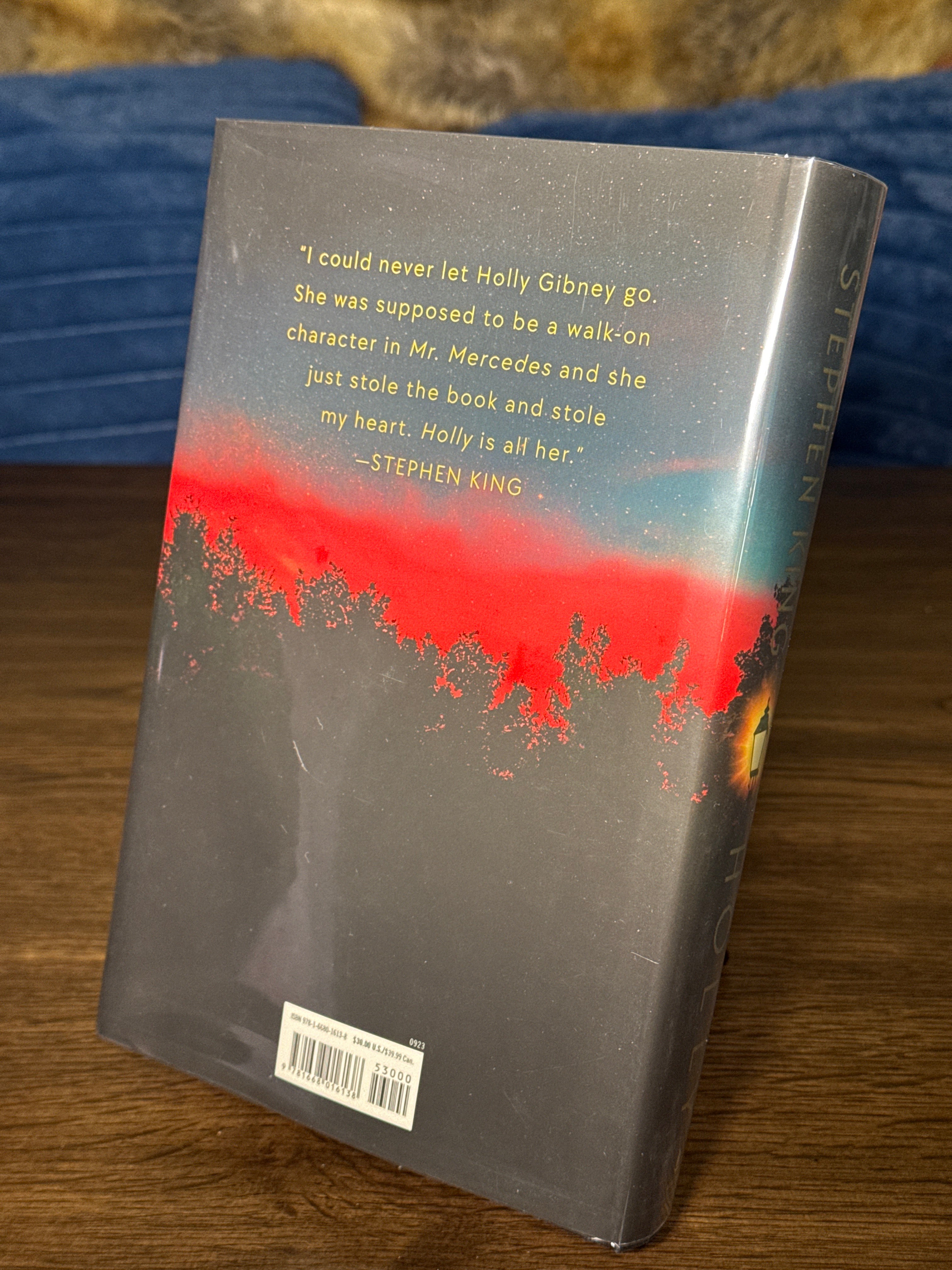 Holly – Stephen King | First Edition Hardcover w/Dust Jacket (2023) | Holly Gibney Novel