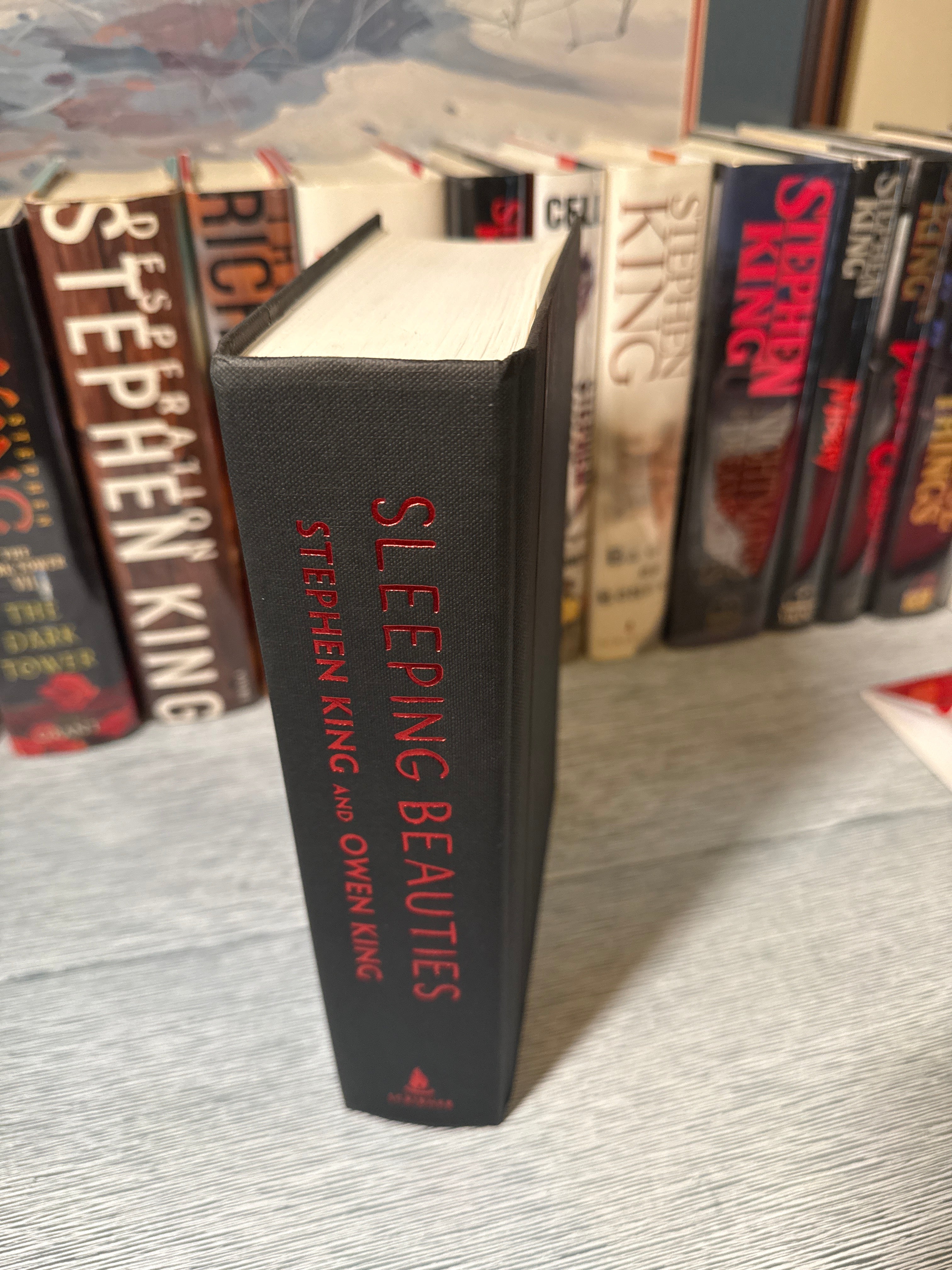 Sleeping Beauties -Stephen King & Owen King - First Edition Hardcover (2017) | Scribner | Father-Son Collaboration